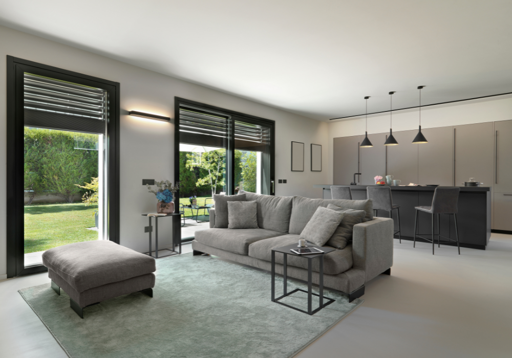 Modern open-plan interior by HM Interiors
