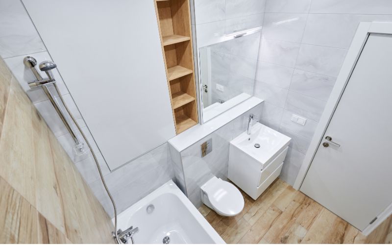 How to Maximise Storage in a Small Bathroom | Loadworks