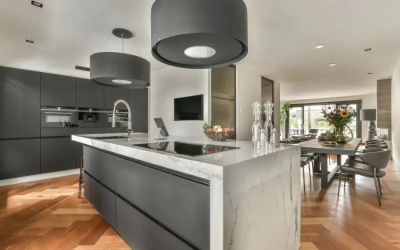 Kitchen Island vs Peninsula: Which is Best? |HM Interiors